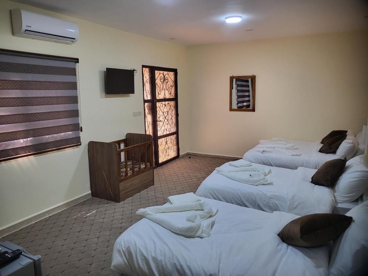 Hostel Petra Hills House Wadi Musa Exteriér fotografie